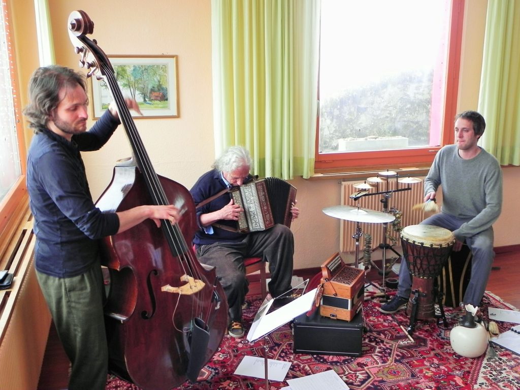 Presse-Bild Drüo Sun in Rigi Klösterli